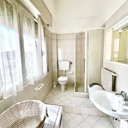Luisa 1p, 3 Camere, Clima, Wifi, A 100 M Dal Mare! By Alfareal Apartamento